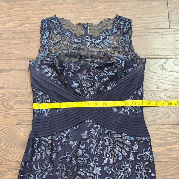 Tadahsi Shoji Paillette Sequin Embroidered Lace Sheath Dress  Navy Size 8 NWOT - Picture 8 of 13